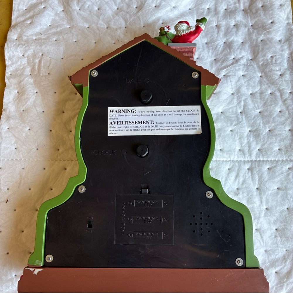 RARE 2007 AVON MUSICAL ADVENT DAYS LEFT UNTIL CHRISTMAS MANTLE CLOCK WORKS! - Picture 3 of 9